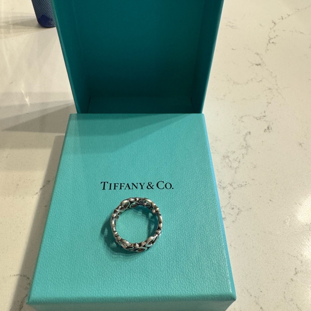 Tiffany & co Silver Heart Ring - Picture 3 of 4